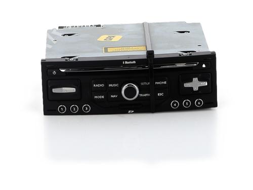 Used Radio Radio 38031090 38031090