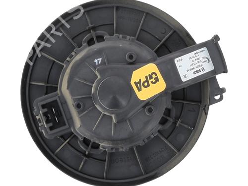 Used Heater blower motor FORD FIESTA V (JH_, JD_) 1.4 TDCi (68 hp) 31867455