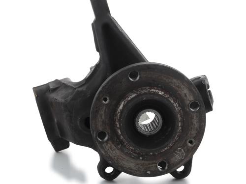 Used Left front steering knuckle PEUGEOT 206 Hatchback (2A/C) 1.1 i (60 hp) 24513427