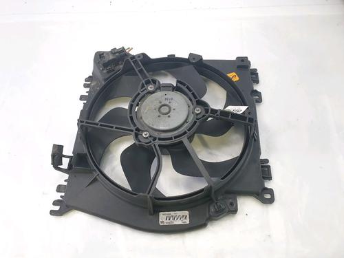 Used Radiator fan RENAULT CLIO III (BR0/1, CR0/1) [2005-2014]  27189235
