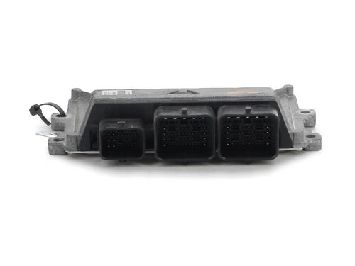 Used Engine control unit (ECU) PEUGEOT 208 I (CA_, CC_) 1.2 VTI 82 (82 hp) 30405358