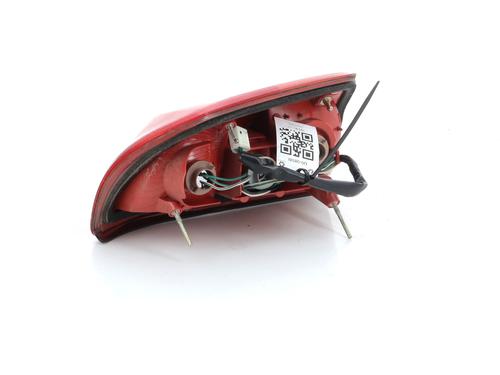 Left taillight TOYOTA RAV 4 II (_A2_) 2.0 D 4WD (CLA20_, CLA21_, CLA20R, CLA21R) | BP22377544C34 
