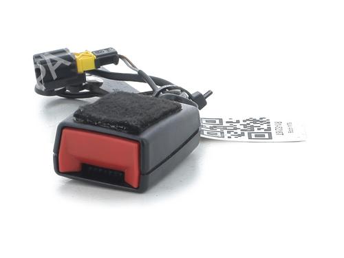 Sikkerhedssele-spænde PEUGEOT 5008 (0U_, 0E_) 1.6 HDi (110 hp) 31141813