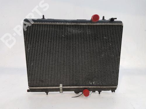 Used Water radiator Water radiator PEUGEOT 206 Hatchback (2A/C) 1.4 HDi eco 70 (68 hp) 10935063 10935063