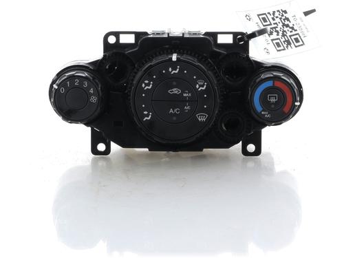 Used Climate control FORD FIESTA VI (CB1, CCN) 1.0 EcoBoost (100 hp) 19039829