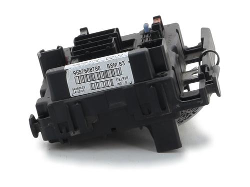 Used Fuse box PEUGEOT 307 CC (3B) 2.0 16V (136 hp) 29218987