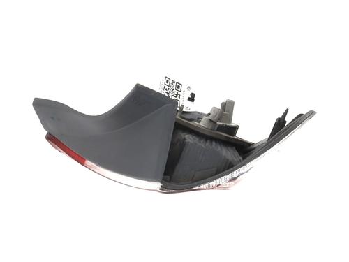 Used Right taillight HONDA CIVIC VII Hatchback (EU, EP, EV) 1.6 i (EP2, EU8, EU6) (110 hp) 29873990