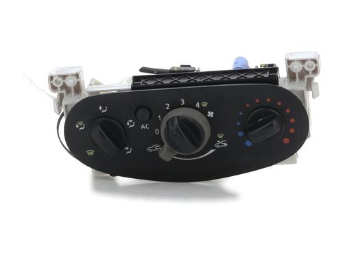 Used Climate control DACIA SANDERO 1.4 (BS0C, BS0A, BS0G, BS1F, BS0E) (75 hp) 28310608