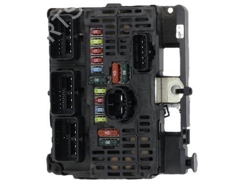 Fuse box CITROËN C4 Coupe (LA_) 2.0 HDi | BP37532458E1 - Image 2