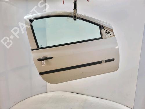 Used Right front door RENAULT CLIO III (BR0/1, CR0/1) 1.5 dCi (BR17, CR17) (86 hp) 29552923