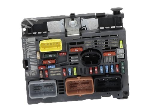 Fuse box CITROËN C5 III Break (RW_) 1.6 HDi 110 | BP37148873E1 - Image 2