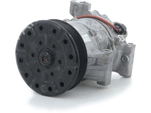 Used AC compressor TOYOTA YARIS (_P9_) 1.4 D-4D (NLP90_, NLP90R) (90 hp) 31866867