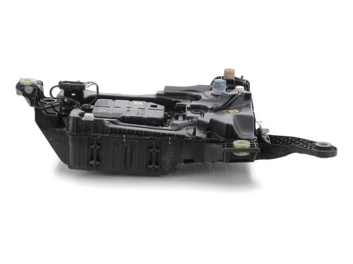 Serbatoio AdBlue PEUGEOT 308 SW II (LC_, LJ_, LR_, LX_, L4_) 1.6 BlueHDi 100 (99 hp) 30558204