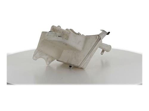 windscreen-washer-tank-toyota-avensis-estate-_t27_-2008-2009-2010-2011-2012-2013-2014-2015-2016-2017-2018-31797246 main image