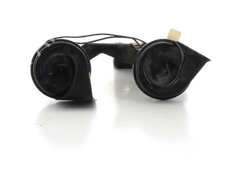 Used Horn Horn PEUGEOT 407 (6D_) 2.0 HDi 135 (6DRHRH, 6DRHRE, 6DRHRG, 6DRHRJ) (136 hp) 28161102 28161102