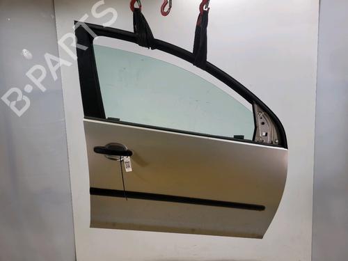 right-front-door-vw-golf-v-1k1-2003-2004-2005-2006-2007-2008-2009-2010-31845490 main image