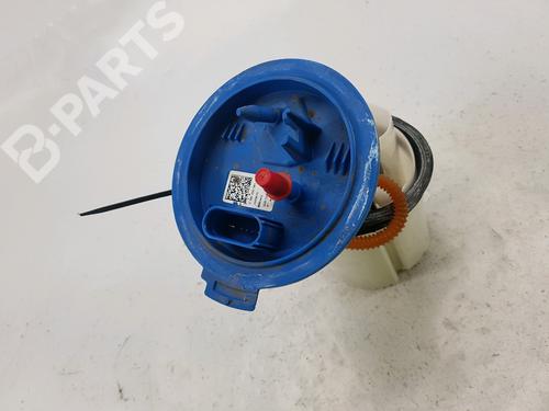 Pompe à carburant AUDI A3 Sportback (8VA, 8VF) 1.8 TFSI (180 hp) 10687803