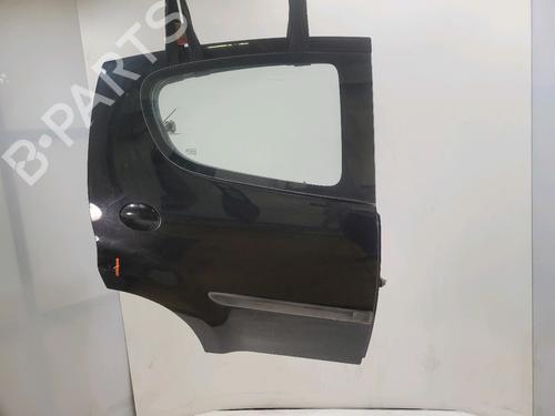 Used Right rear door Right rear door 37600112 37600112