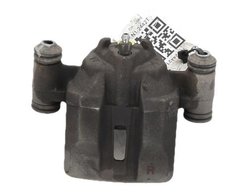 Højre bremsekaliber foran Højre bremsekaliber foran SUZUKI JIMNY Closed Off-Road Vehicle (SN) 1.3 4WD (SN413) (85 hp) 36776935 36776935