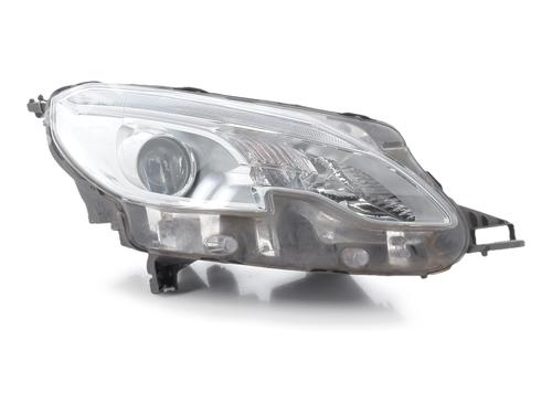 Used Right headlight Right headlight PEUGEOT 2008 I (CU_) 1.2 VTi (82 hp) 39704548 39704548