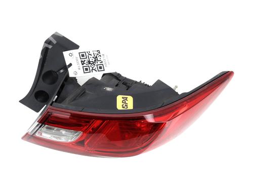 right-taillight-renault-clio-iv-bh_-2012-2013-2014-2015-2016-2017-2018-2019-2020-2021-31938024 main image