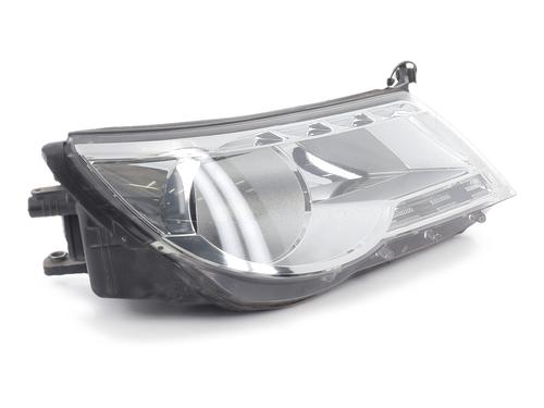 Right headlight VW TIGUAN (5N_) 2.0 TDI | BP37627096C29 - Image 4