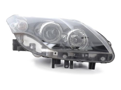 Used Right headlight Right headlight RENAULT LAGUNA III (BT0/1) 1.5 dCi (BT00, BT0A, BT0T, BT1J) (110 hp) 35773193 35773193