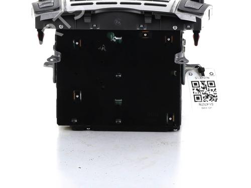 Used Radio Radio TOYOTA YARIS (_P9_) 1.4 D-4D (NLP90_, NLP90R) (90 hp) 33229906 33229906