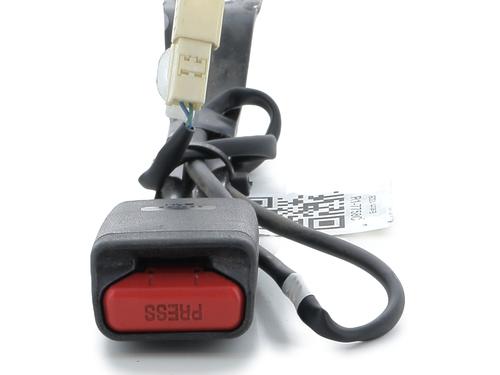 Used Seat buckle Seat buckle OPEL AGILA B (H08) 1.2 (F68) (94 hp) 33332746 33332746