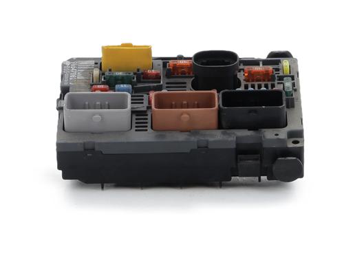 Used Fuse box Fuse box CITROËN C4 I (LC_) 1.6 HDi (90 hp) 36373273 36373273