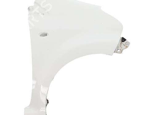 Parafango anteriore destro TOYOTA AYGO (_B1_) 1.0 (KGB10_, KGB10R) (68 hp) 32654755