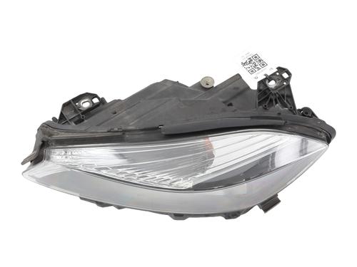 Left headlight MERCEDES-BENZ A-CLASS (W176) A 180 CDI / d (176.012) | BP31844751C28
