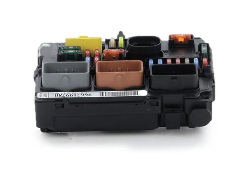 Used Fuse box Fuse box 38059375 38059375