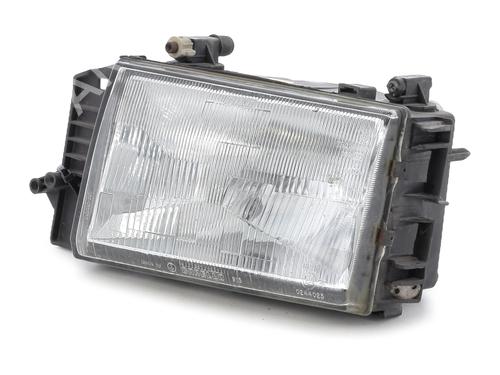 Used Left headlight FIAT TIPO (160_) 1.7 D (160.AG) (58 hp) 31121875