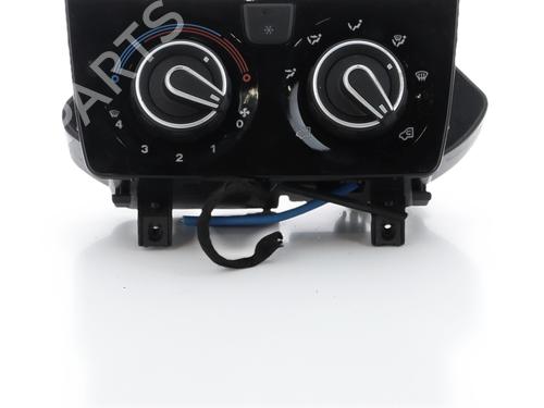 Used Climate control Climate control 38643301 38643301