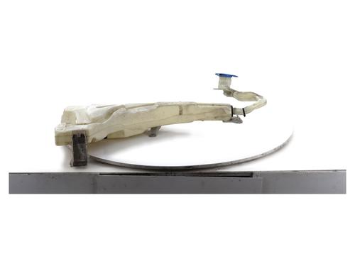 windscreen-washer-tank-vw-touareg-7la-7l6-7l7-2002-2003-2004-2005-2006-2007-2008-2009-2010-2011-2012-2013-32076714 main image