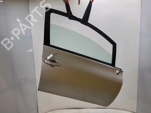 right-front-door-toyota-auris-_e15_-2006-2007-2008-2009-2010-2011-2012-2013-32202480 main image