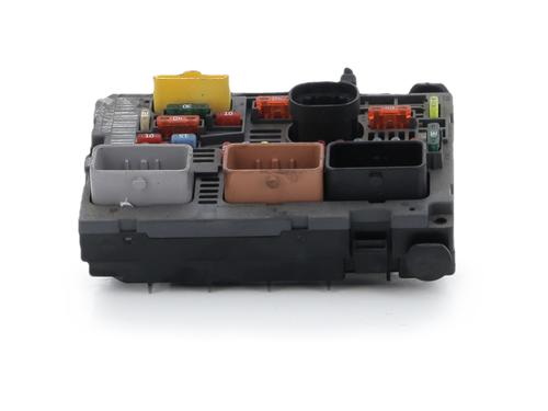 Used Fuse box Fuse box 39498493 39498493