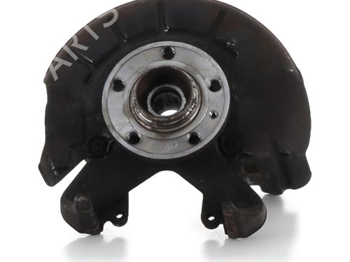 Used Right front steering knuckle VW POLO V (6R1, 6C1) 1.2 (60 hp) 31606674