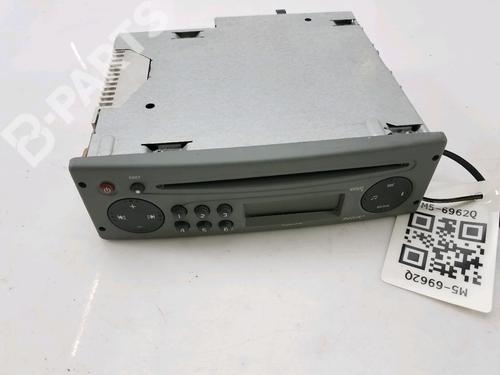 radio-renault-twingo-i-c06_-12-16v-c06c-c06d-c06k-8200607906-1993-1994-1995-1996-1997-1998-1999-2000-2001-2002-2003-2004-2005-2006-2007-2008-2009-2010-2011-2012-11200227 main image