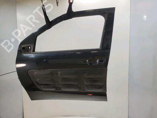 Used Left front door Left front door 37228857 37228857