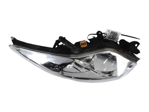 Right headlight TOYOTA AURIS (_E15_) 1.4 D-4D (NDE150_, NDE150R) | BP30048570C29 