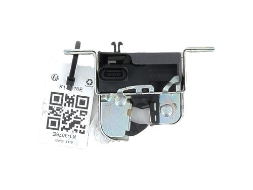 Used Tailgate lock SEAT LEON (KL1, KLG) 1.0 TSI Mild Hybrid (110 hp) 30827575
