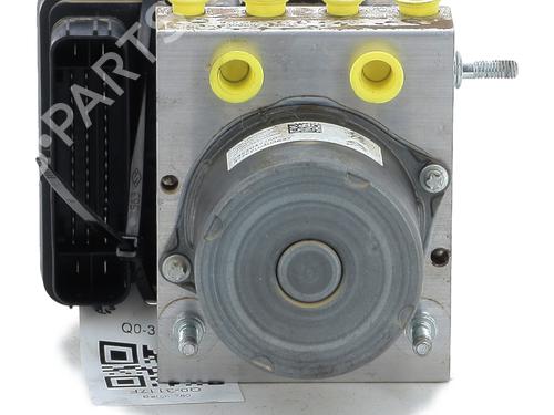 Used ABS pump CITROËN C4 X (BD_, BE_, BF_) ë-C4 X (BFZKXC) (136 hp) 24993864