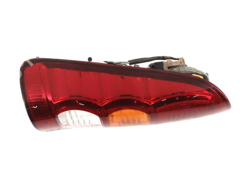 Used Left taillight TOYOTA HILUX VII Pickup (_N1_, _N2_, _N3_) 2.5 D-4D 4WD (KUN25_, KUN25R) (120 hp) 31122210