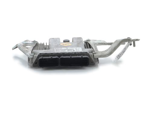 engine-control-unit-ecu-toyota-yaris-_p9_-2005-2006-2007-2008-2009-2010-2011-2012-2013-2014-32152566 main image