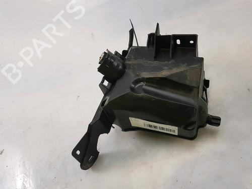 Fuse box PEUGEOT 208 I (CA_, CC_) 1.0 VTi | BP27917593E1 