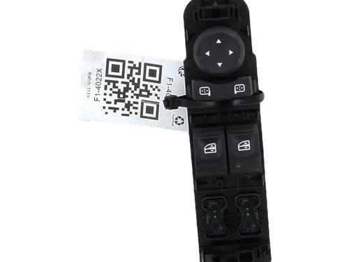 Used Left front window switch RENAULT LAGUNA III (BT0/1) 1.5 dCi (BT00, BT0A, BT0T, BT1J) (110 hp) 30474618
