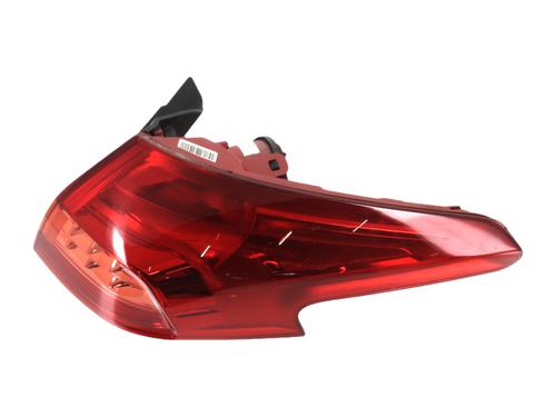 right-taillight-citroen-c5-iii-break-rw_-2008-2009-2010-2011-2012-2013-2014-2015-2016-2017-37658151 main image