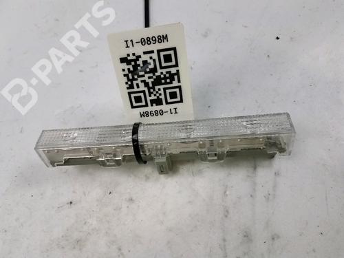 Used Third brake light Third brake light TOYOTA YARIS (_P9_) 1.3 VVT-i (SCP90_, SCP90R) (87 hp) 10443829 10443829